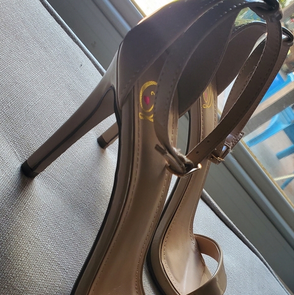 Patent Beige Heels - Picture 4 of 9